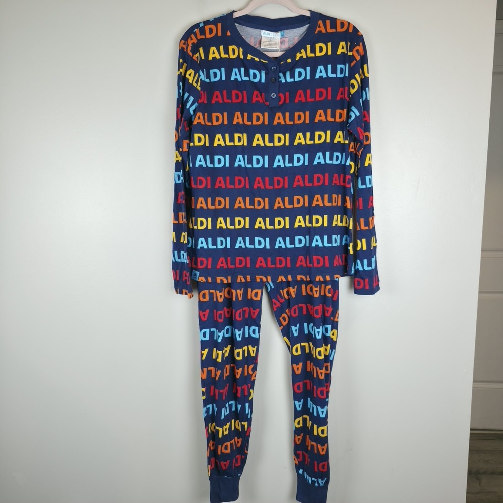 Aldi  Gear  Ladies‎ Pajamas Sleepwear  Logo Print  2023 Large.E78